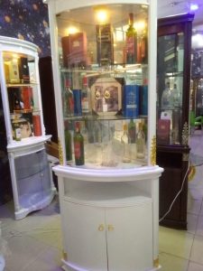 Wine bar cabinet